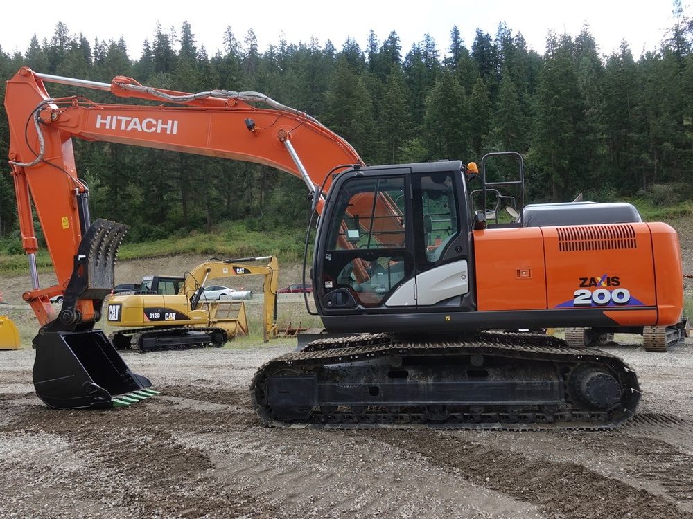 Hitachi Zx Tracked Excavator