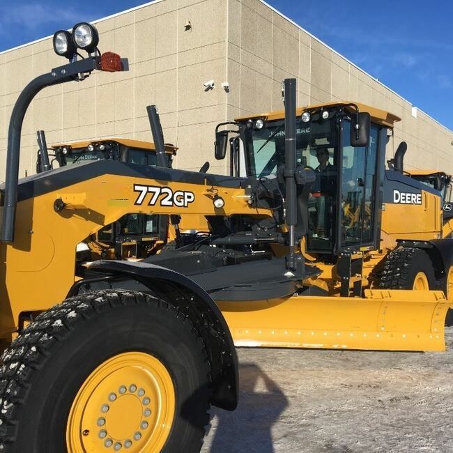 John Deere 772G Motor Graders