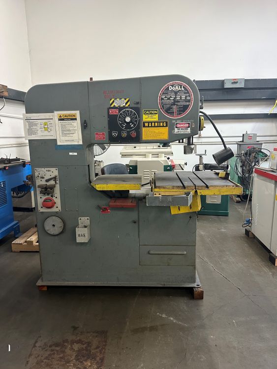 DoAll 3613 20 Vertical Bandsaw Semi Automatic