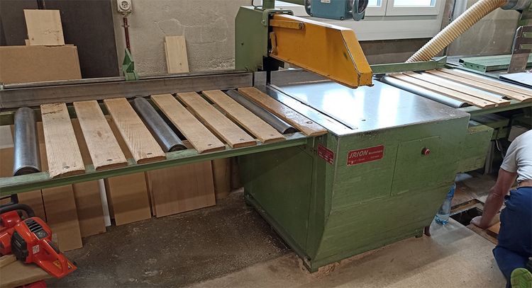 Jrion UKS 600 Under-Table Mitre Saw