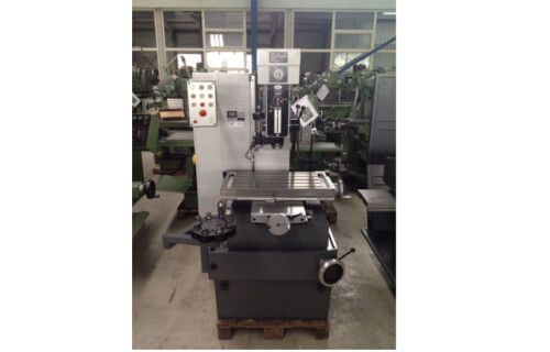 Aciera 23 Vertical Variable Speed