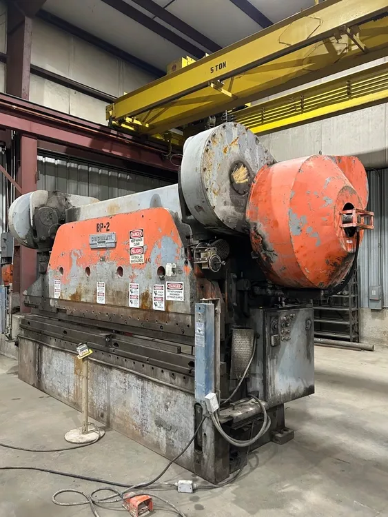 Cincinnati Series 9 115 ton mid stroke 225 ton bottom