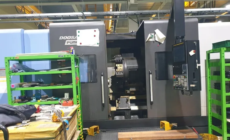 Doosan Doosan Fanuc i Series CNC Control 1,800 RPM Puma 600-II 2 Axis