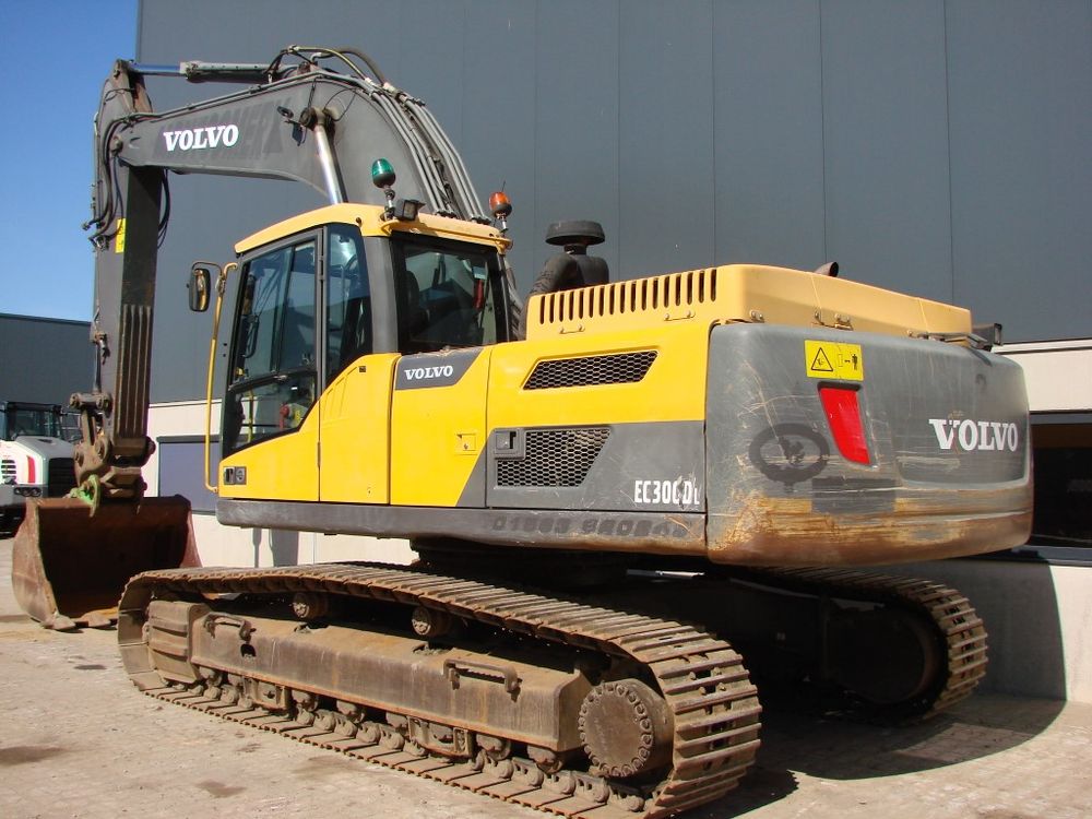 Volvo ec300dl технические характеристики