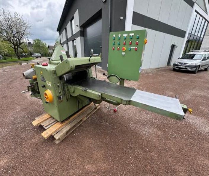 Rex Four side moulder