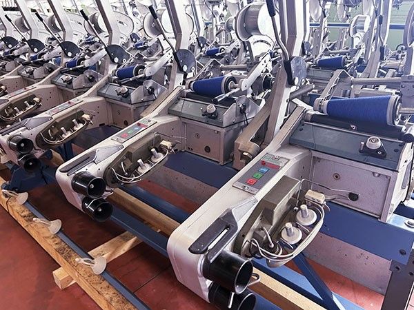 Fadis Electronic hank-to-cone winder TUAN/D-E