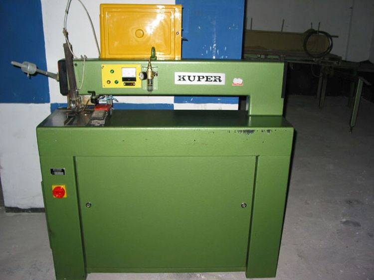 Kuper FWJ 900, Veneer stitch machine