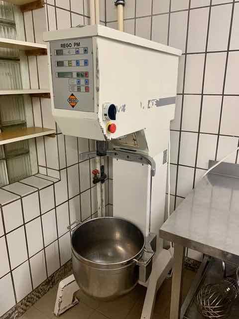 Rego PM 40 E planetary mixer