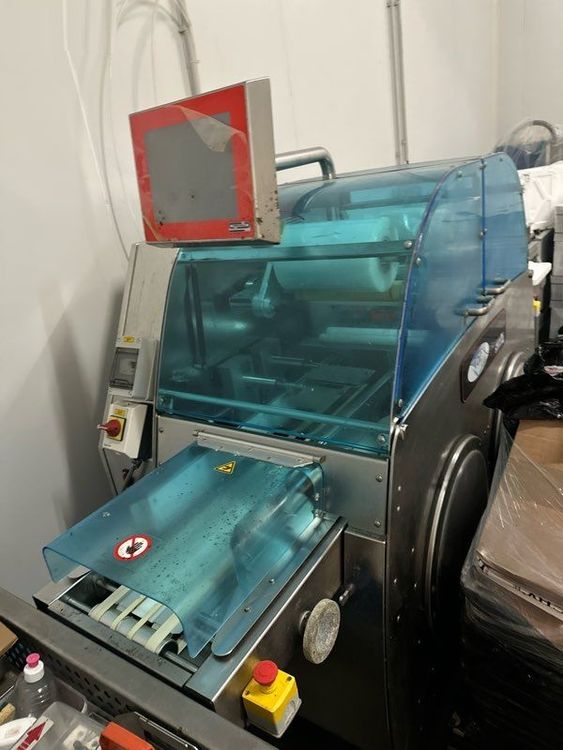 Fabbri Group, Vacuum Sealing Machine