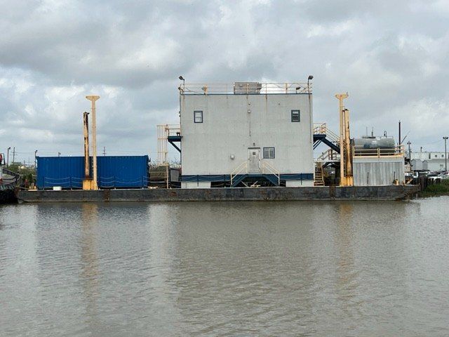 Steel Hull Living Quarters Barge