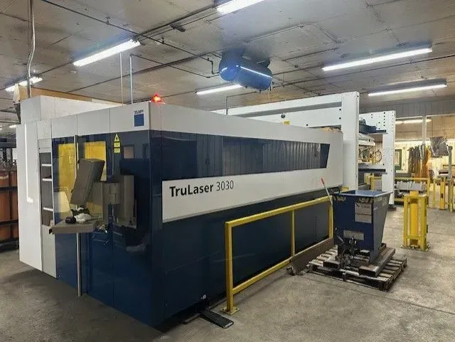 Trumpf TRULASER 3030 FIBER  TRUMPF CNC control