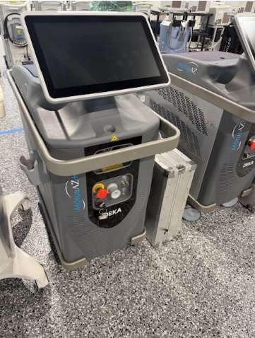 DEKA Motus AZ Plus  Laser System