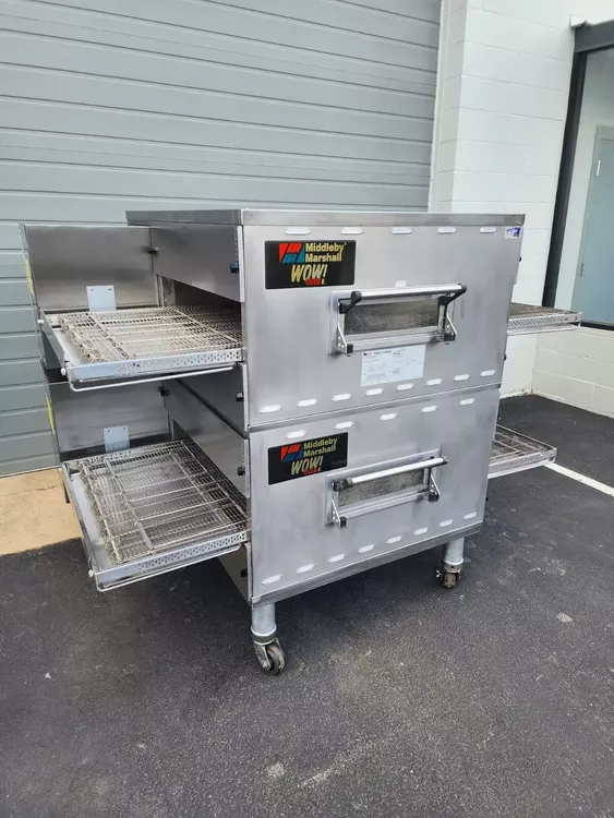 Marshall, Middleby 640 WOW Double Stack Conveyor Oven