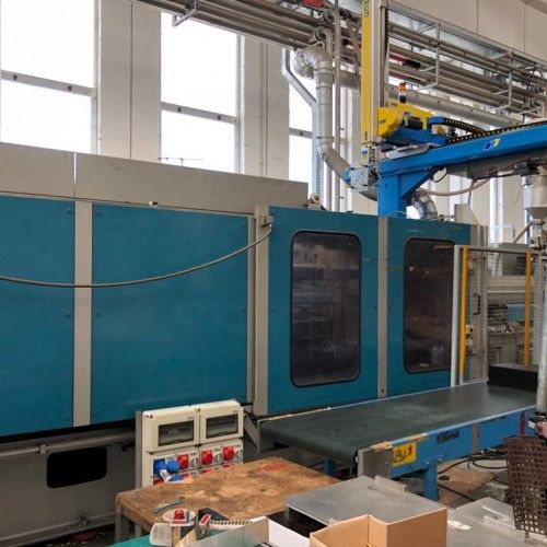 2 BMB Injection molding machines