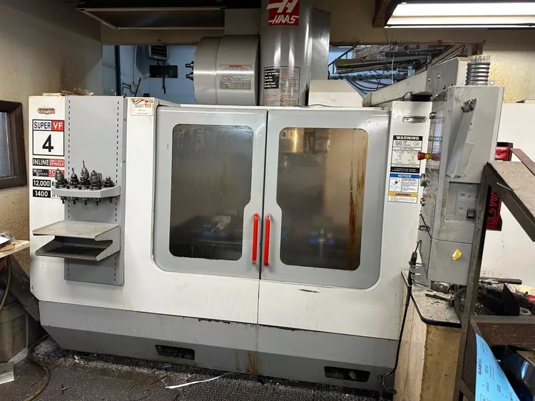 Haas VF-4SS 3 Axis
