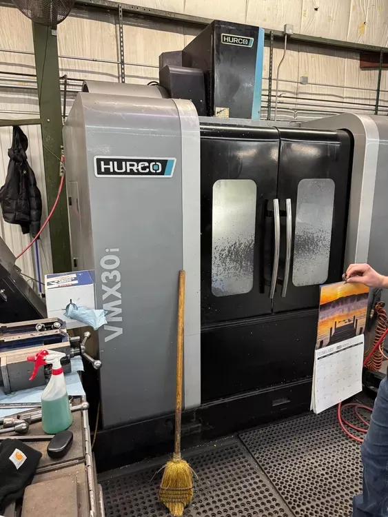 Hurco VMX30I 3-Axis Vertical Machining Center 3 Axis