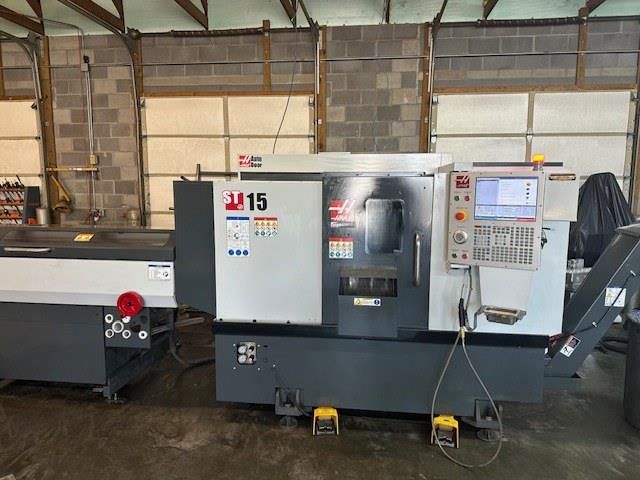 Haas HAAS CNC CONTROL 4000 RPM ST 15 CNC UNIVERSAL TURNING CENTER 2 Axis