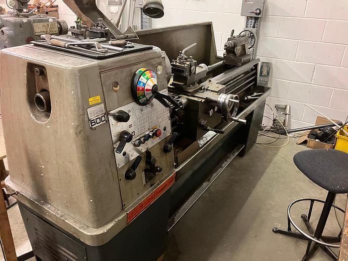 Colchester Engine Lathe 2000 rpm TRIUMPH 2000 15" x 50"