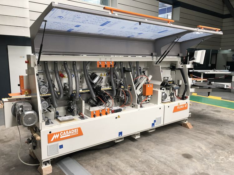 Casadei Flexa 47 RMA8, Single-sided edgebander