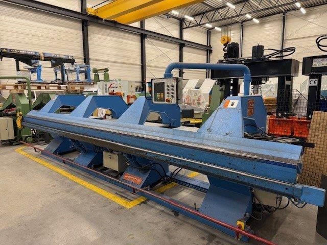 Jorns NL100-SM CNC400 6x1,25 Upper beam stroke: 200 mm