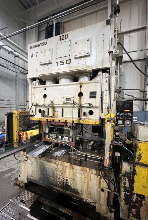 Komatsu OBW150-2 165 ton