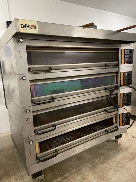 Dahlen Multideck Oven