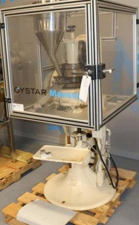 Manesty B3B tablet press