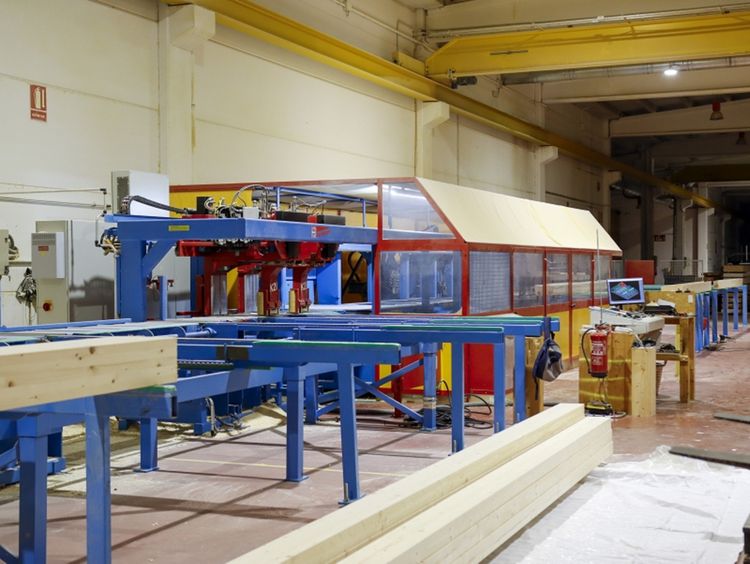 Hundegger K2i-5-625 Joinery machine