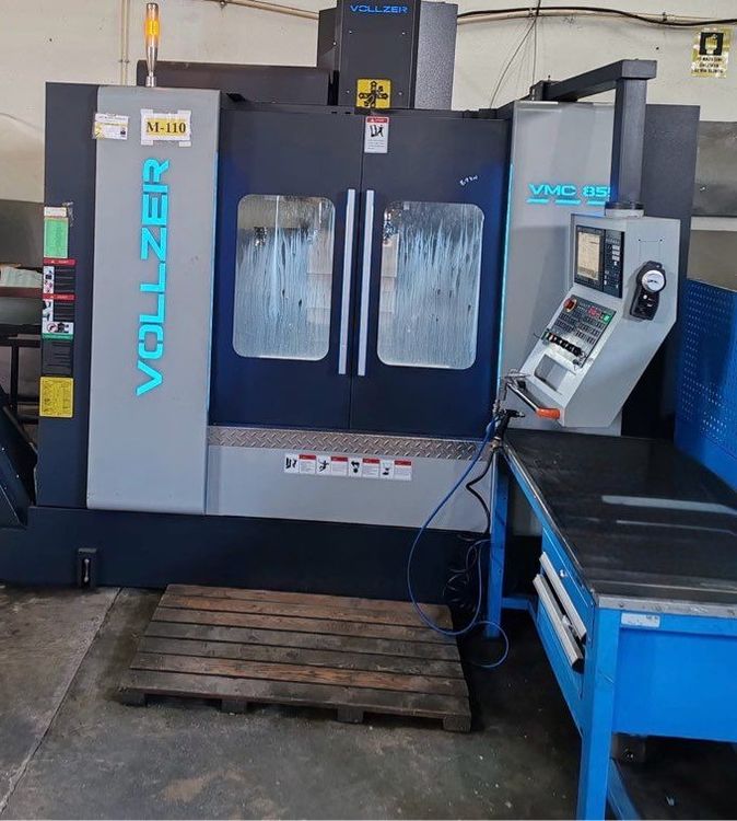2  VOLZER VMC855 machining center 3 Axis