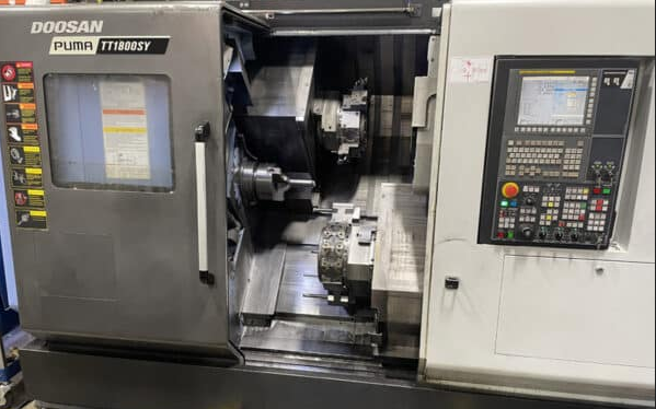 Doosan Fanuc Series 31i-Model B 5000 RPM PUMA TT1800SY 8 Axis