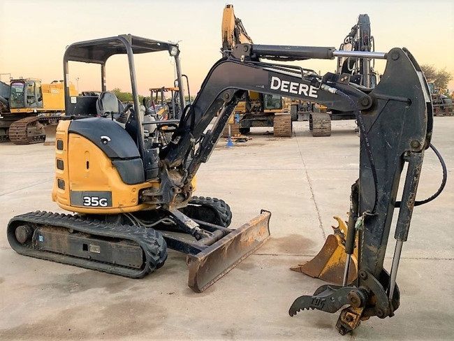 John Deere 35G