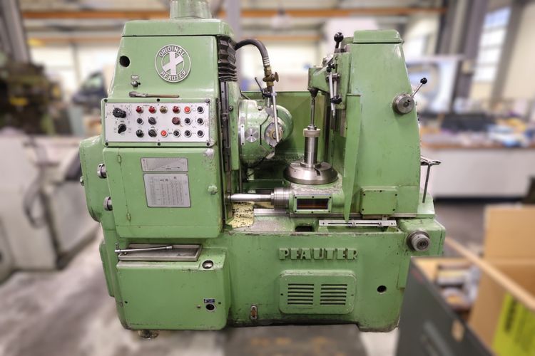 Pfauter P 251 Variable Speed Gear cutting machines / Gear Hobbing Machine - Vertical