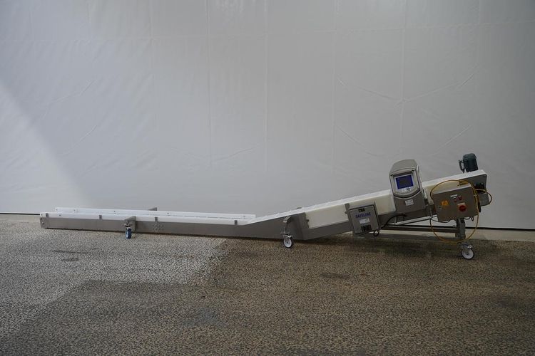Mettler Toledo V4-RAD conveyor belt metal detector