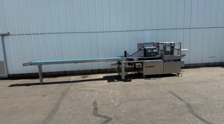 Ulma PV350   flow pack machine