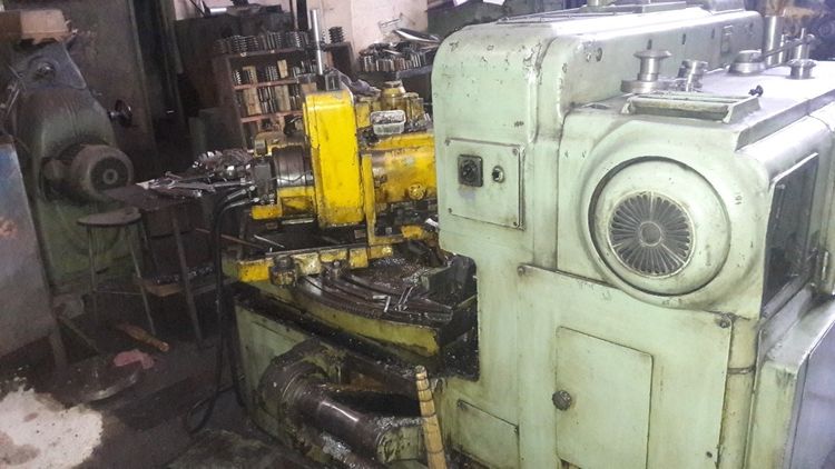 Saratov 525 Variable Spiral bevel gear generator