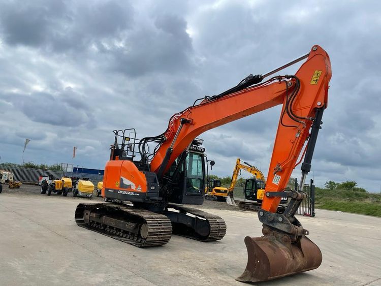 Doosan DX235lcr Tracked Excavator