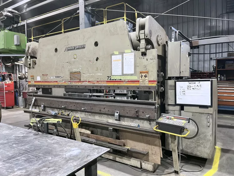 Accurpress 725012 250 tons