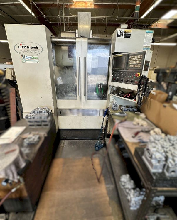 Litz HiTech DV-800 Vertical Machining Center 3 Axis