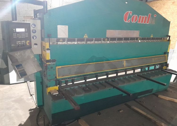 Combi COMBI T6-3040-6/75 CN 2 + punches and matrix