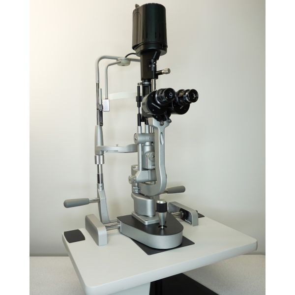 Haag Streit BM-900 LED Slit Lamp