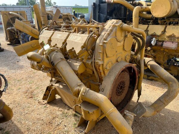 Caterpillar C32 Engine Power: 950 hp