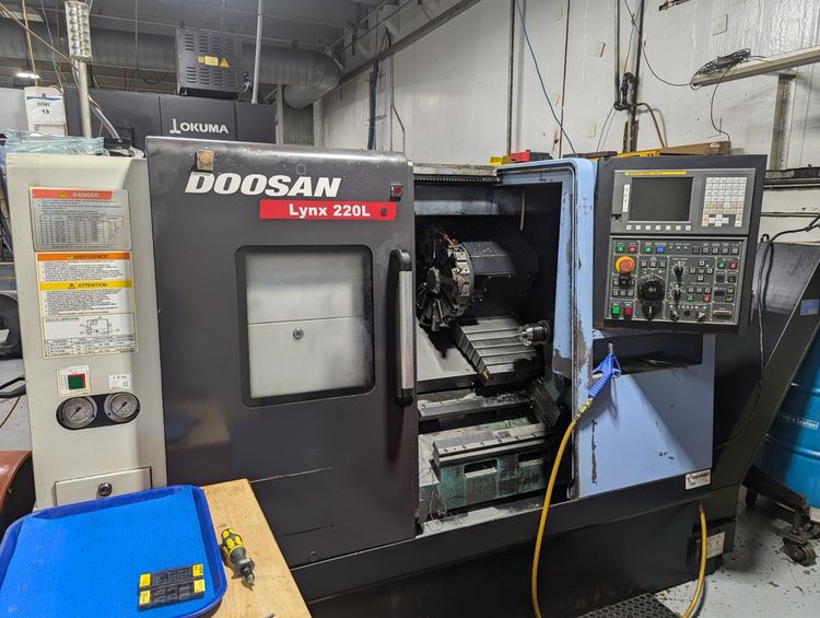 Doosan Fanuc iSeries Control Variabl Lynx220LC 2 Axis