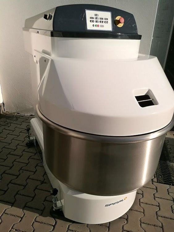 SP 200 Spiral Mixer