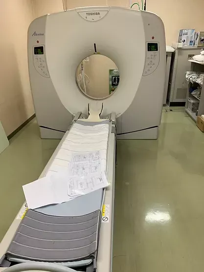 Toshiba Alexion 16 Slice CT Scanner