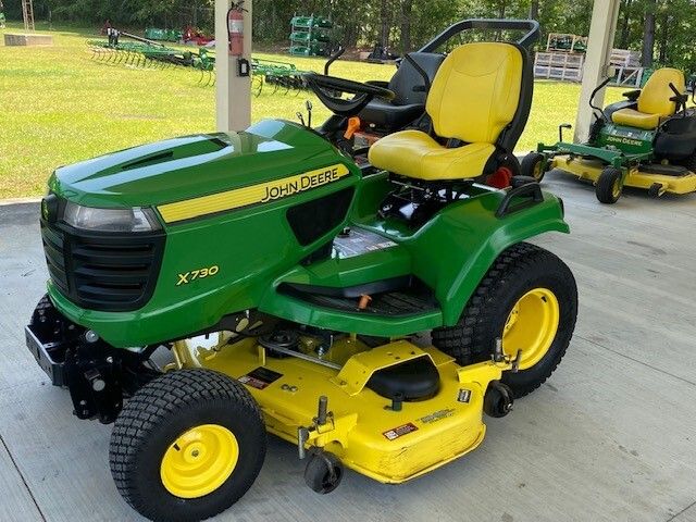 John Deere X730