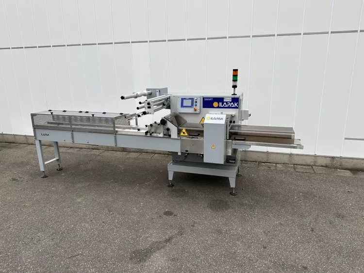 Ilapak Smart  Smart flow pack machine