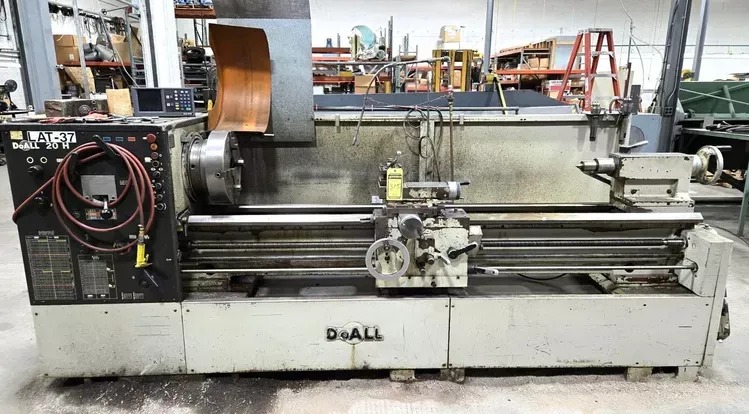 DoAll ENGINE LATHE Variable 2060