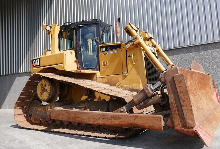 Caterpillar D6T LGP Track Buldozer