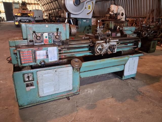 TOS Engine Lathe 2800 rpm SV 18RA