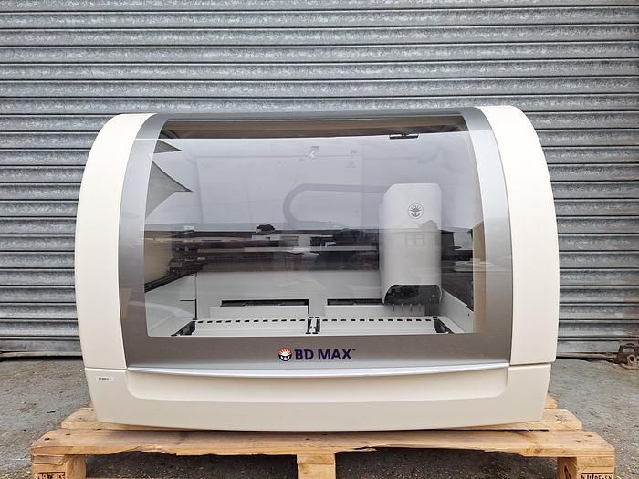 BD Max, PCR Machine